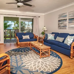 Molokai Island Retreat With Beautiful Ocean Views And Pool - Newly Remodeled! Apartment